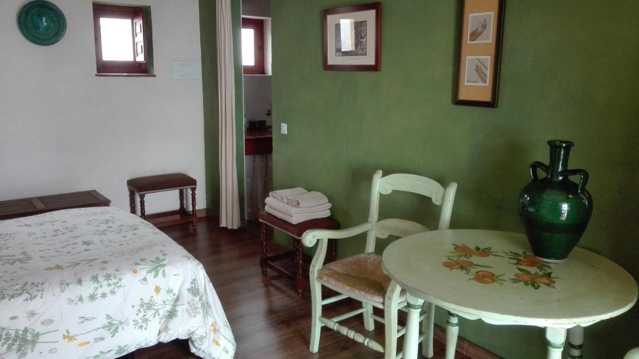 Setenil De Las Bodegas La Escuela Del Campo B&B 외부 사진